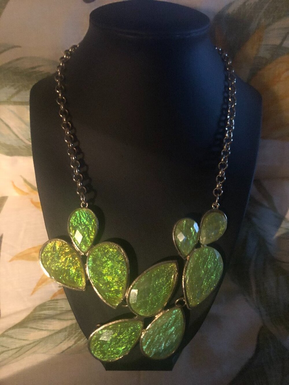 silver and lime green necklace with clasp